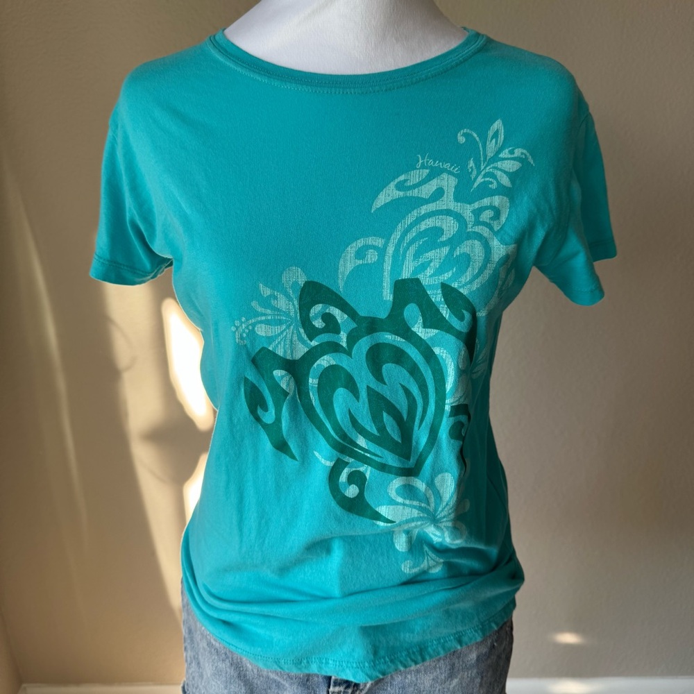 Hawaii Teal Graphic Tee